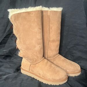 New size 10 Uggs